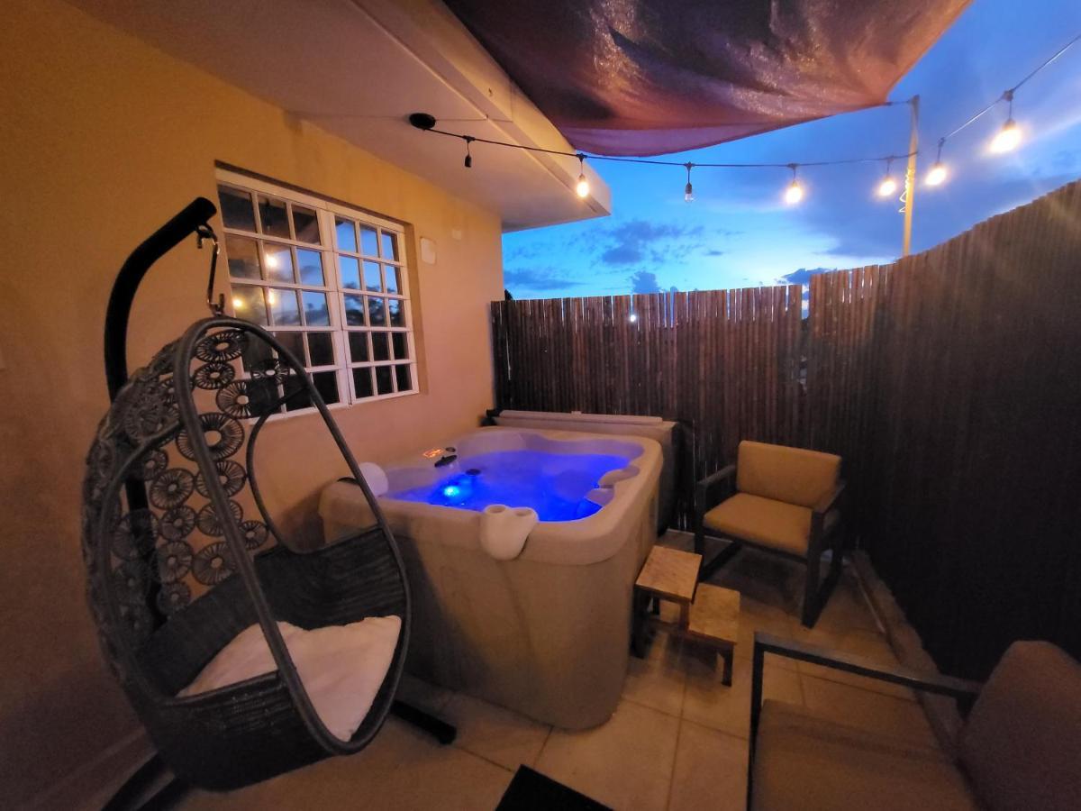 Private Jacuzzi Oasis With Mountain Views And Free Parking Apartment ปอนเซ ภายนอก รูปภาพ